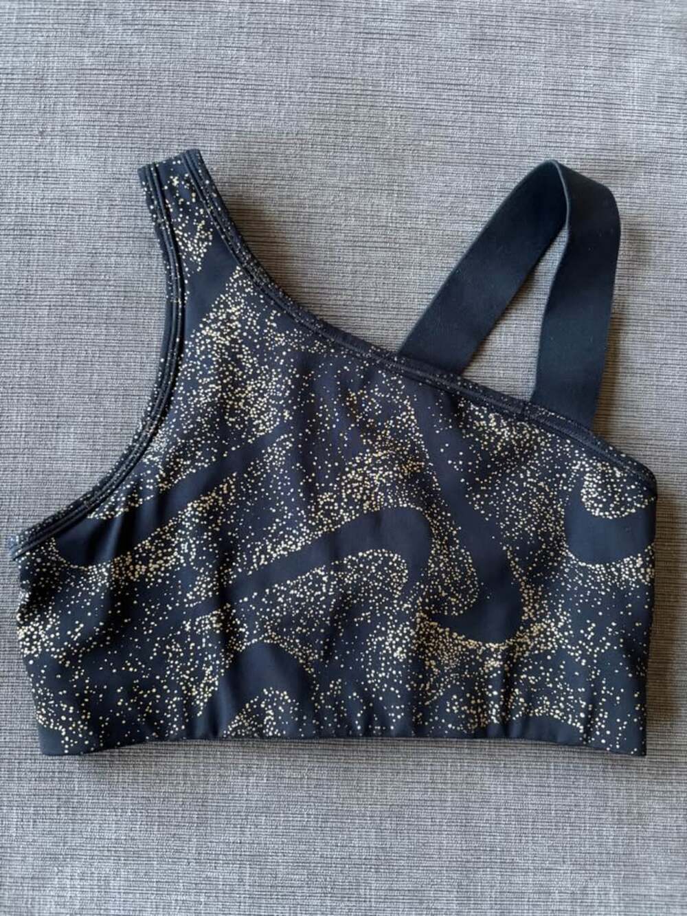 Nike Dri-FIT Swoosh Asymmetrical Sports Bra - Black & Gold Glitter - Size Small